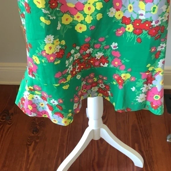 Talbots Vibrant Floral Sheath Style Ruffled Hemline Size 14W Dress - Picture 3 of 5